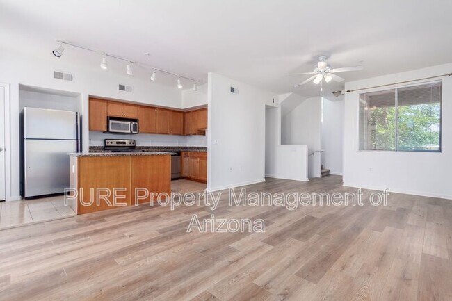 Photo - 1920 E Bell Rd