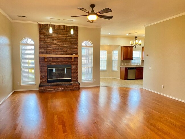 Photo - Wonderful 3 Bed, 2 Bath Home in Moore, OK