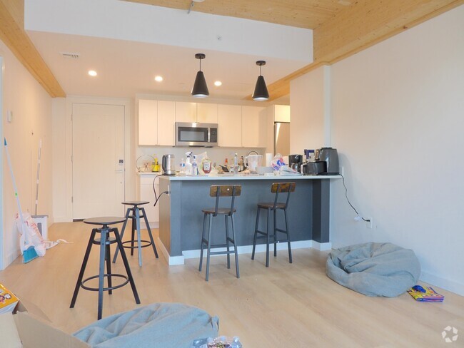 Building Photo - 80 Northampton St Unit 6 Rental