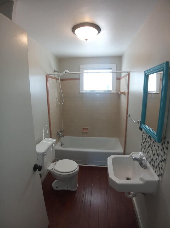 316 N Mission St Unit 3