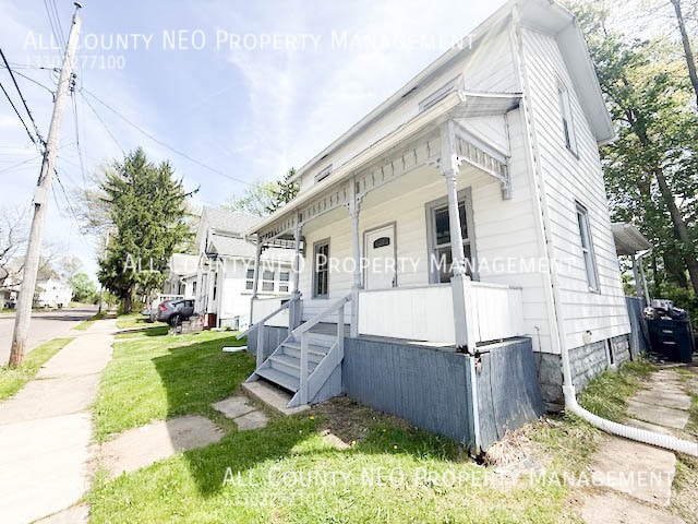 Photo - 374 E Voris St