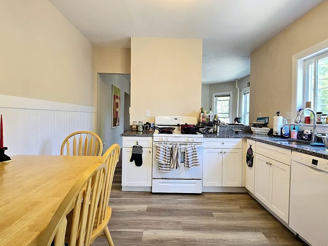 Photo - 43 Curtis St