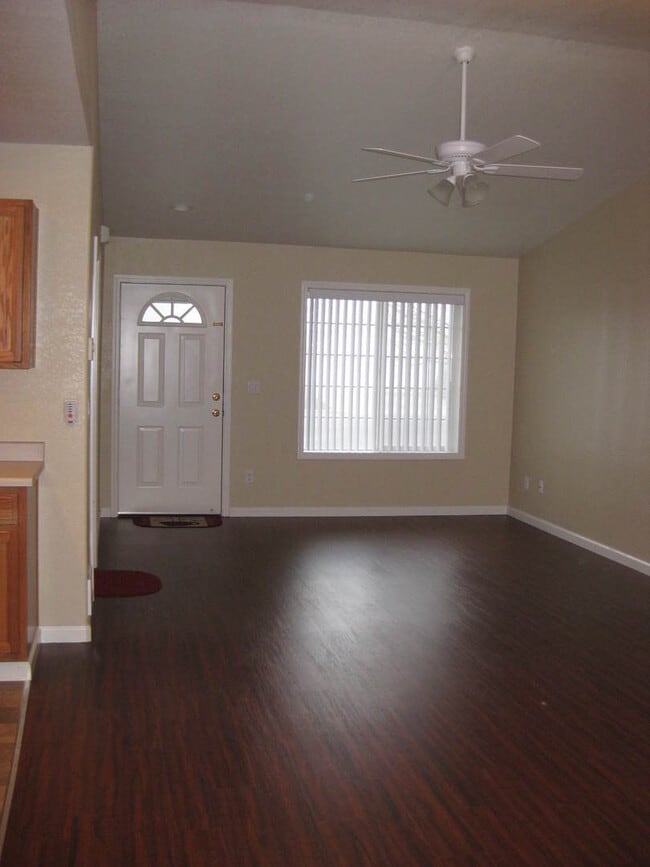 Photo - 3 Bedroom 2 Bath Duplex at the end of a Cul-De-Sac