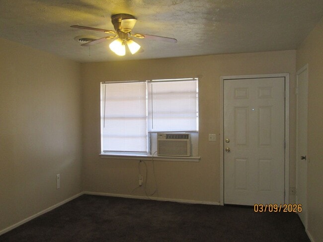 Photo - HOUSE - 3 bedrooms, 2 bathrooms, single car garage