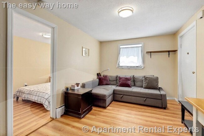 Photo - 81 Summer St Unidad #2