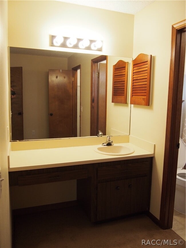 Photo - 210 Talmage Ave