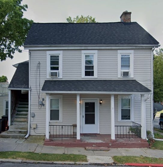 Photo - 1 E Maple St Unit 1