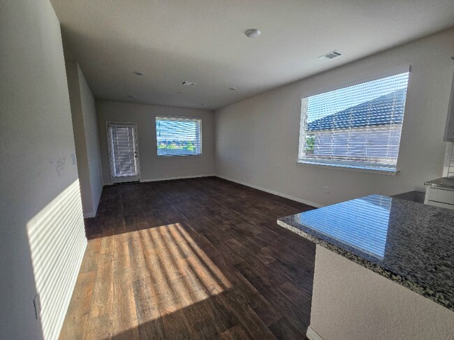 Photo - 109 Brody Ln