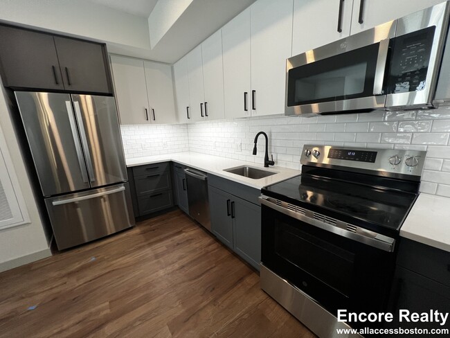 Photo - 451 Cambridge St Unit 80 - STU