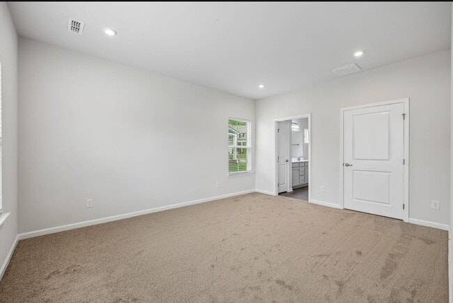 Photo - 308 Grassy Glen Dr