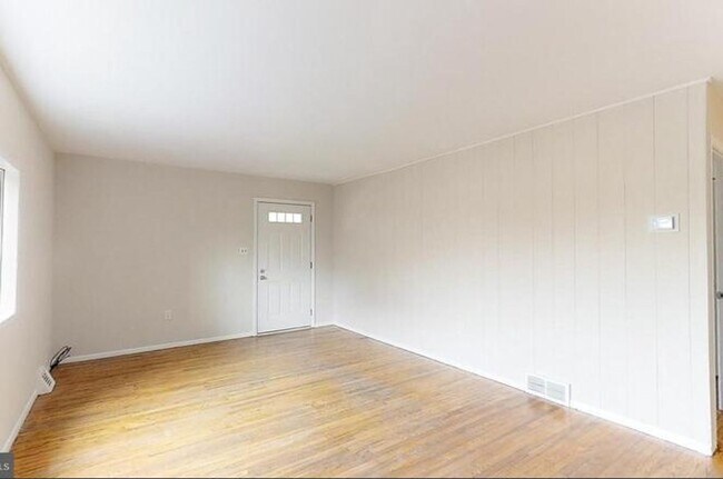 Photo - Recently Updated 4BR/2BA Twin with Central Air & Fenced Backyard