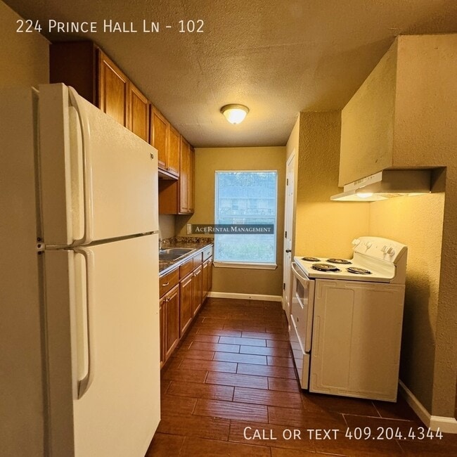 Photo - 224 Prince Hall Ln Unit 102