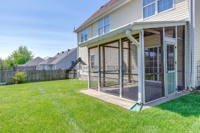 Photo - 2104 Loudenslager Dr