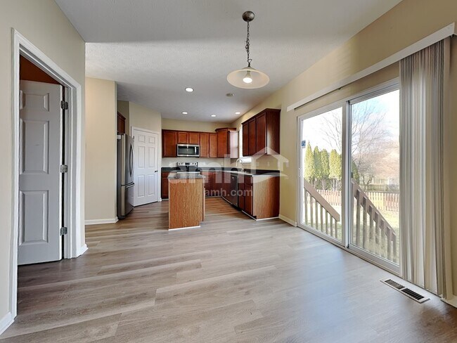 Photo - 2106 Prairie Clover Dr