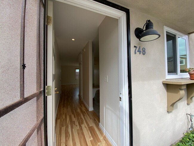 Photo - Bright and Spacious 2 Bed/1.5 Bath South O...