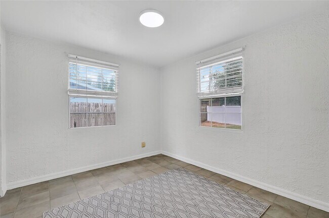 Photo - 7932 Plathe Rd
