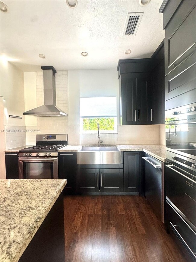 Photo - 1700 SW 16th Ter
