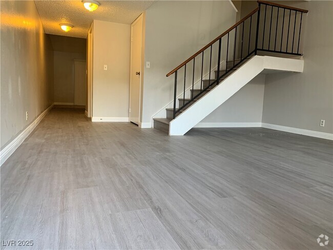 Building Photo - 4170 Mississippi Ave Rental