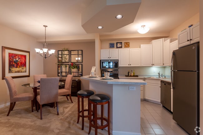 2BR, 2BA - Yorktown Estates