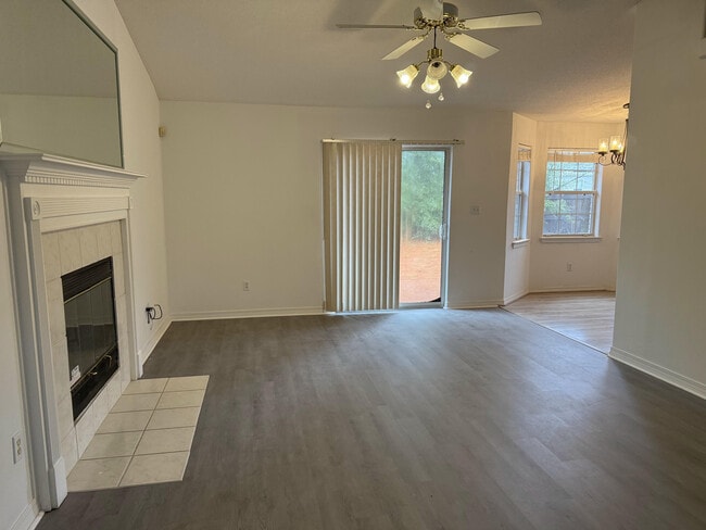 Photo - 2678 Hidden Estates Cir