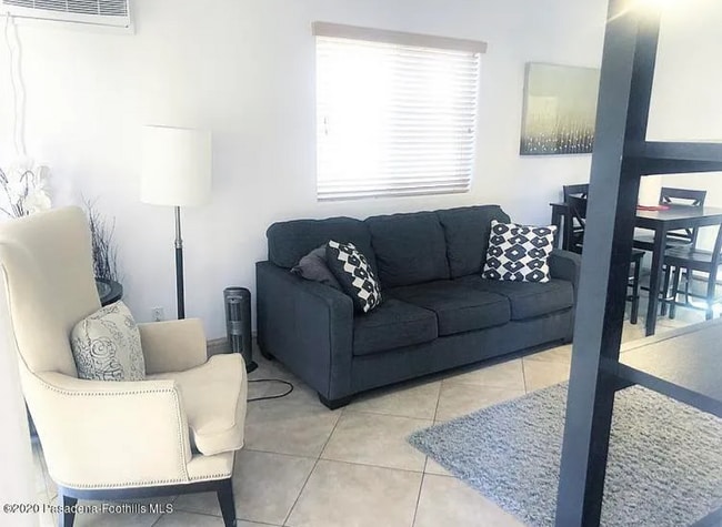 Photo - 748 1/2 N La Jolla Ave-748) Unit 748)