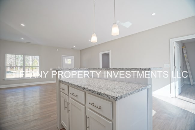 Photo - 242 Acorn Acres Rd