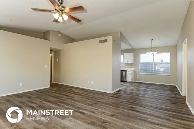 Photo - 1506 E Wescott Dr