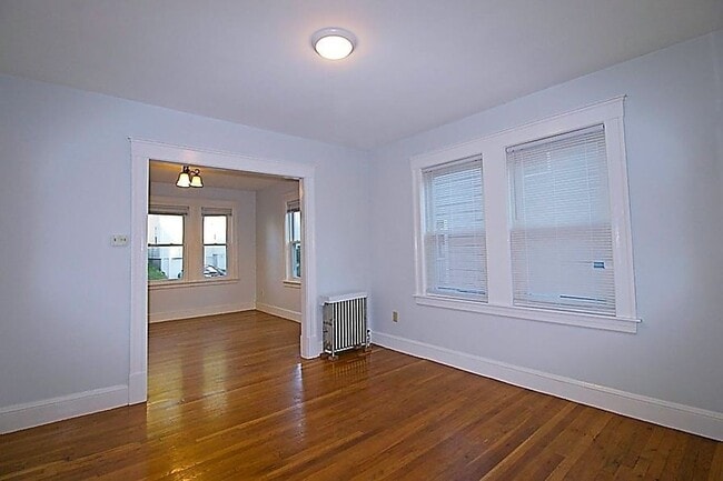 Photo - 28 Durso Ave
