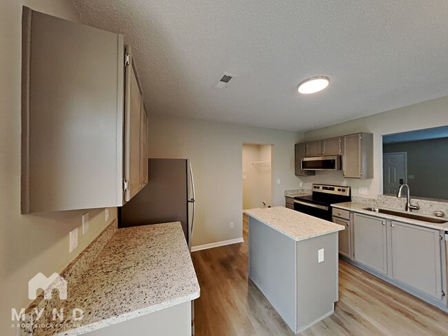 Photo - 11550 Stewarts Crossing Dr