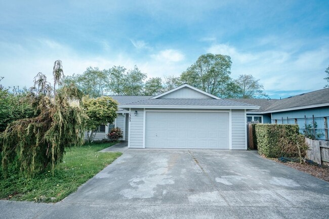 Photo - Single Family Home In McKinleyville!