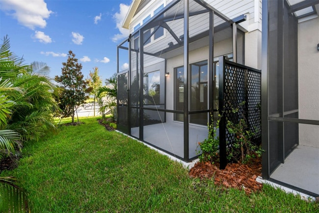 Photo - 11718 Full Moon Lp