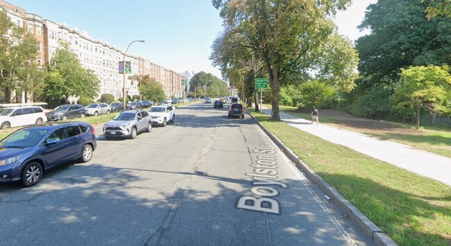Photo - 1210 Boylston St