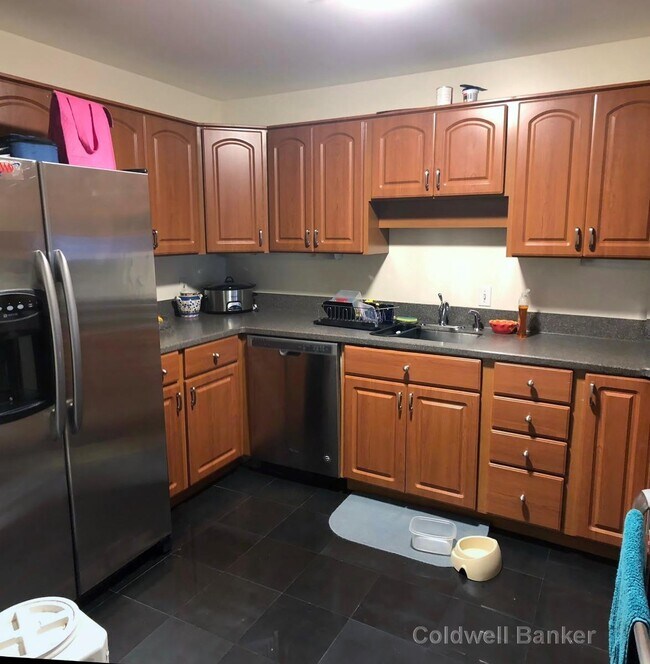 Photo - 24 Alton Pl Unit #24A