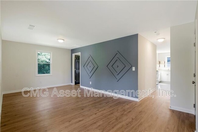 Photo - 551 Valley Hill Rd SE Unit A