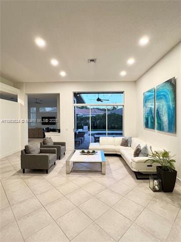 Photo - 3806 Oak Ridge Cir