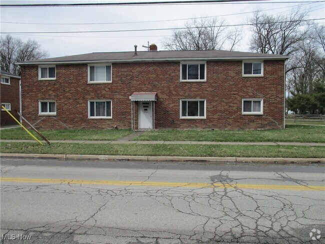 Building Photo - 2940 6th St Unit 4 Rental