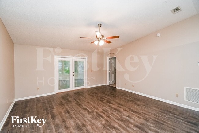 Photo - 12450 Harbor Winds Dr N