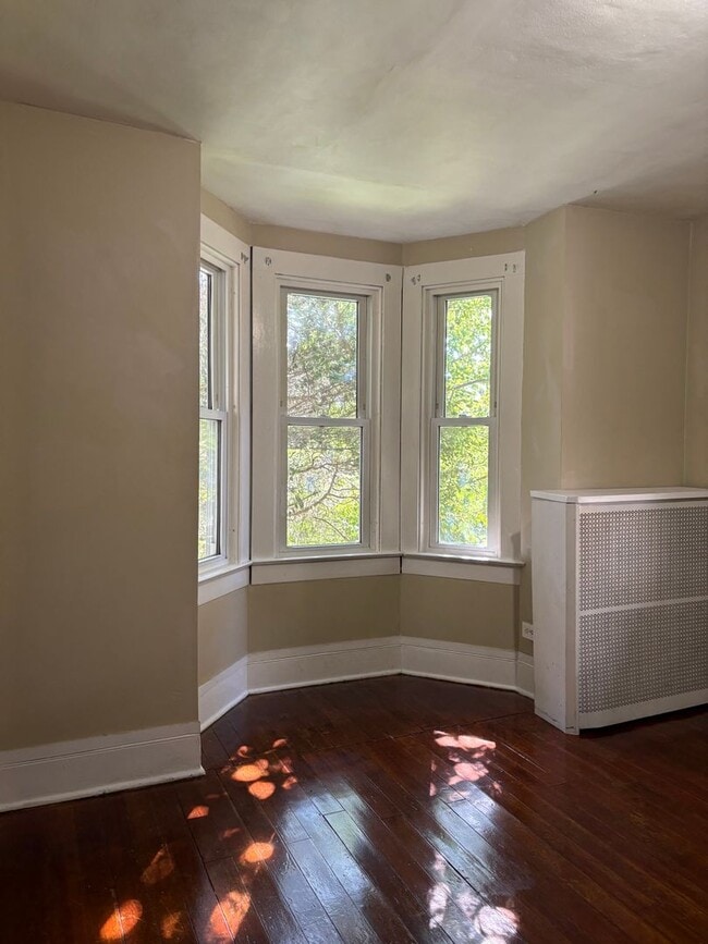 51 Grove St Unit A