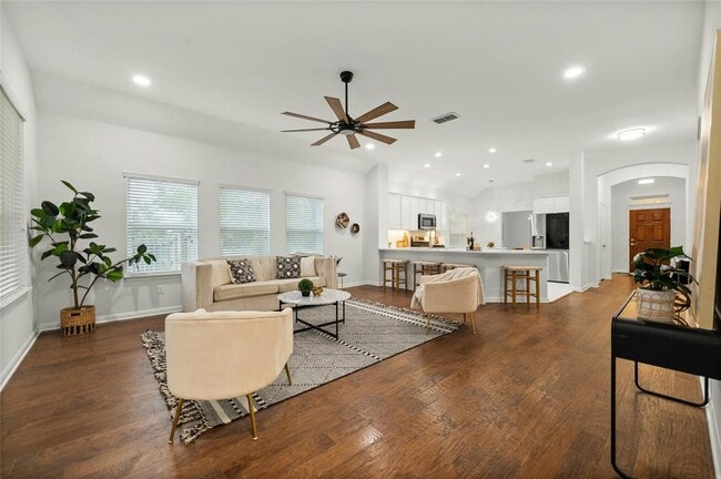 Photo - 5010 N Fresco Dr