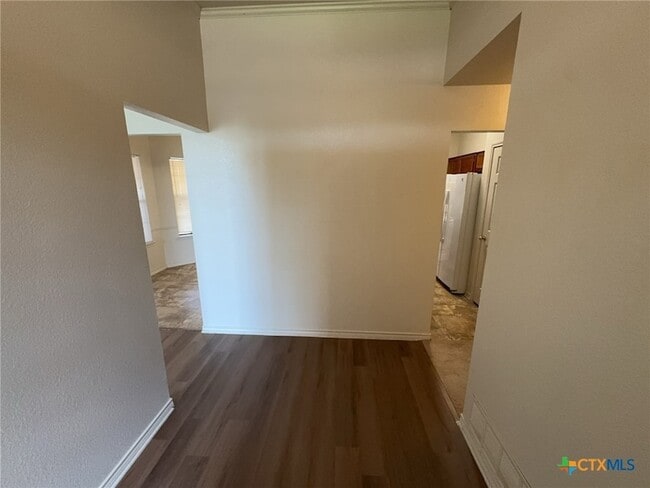 Photo - 1001 Clairidge Ave