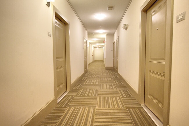 Photo - Beautiful Condo in Davis Park with Fantastic Upgrades!  Pet Friendly