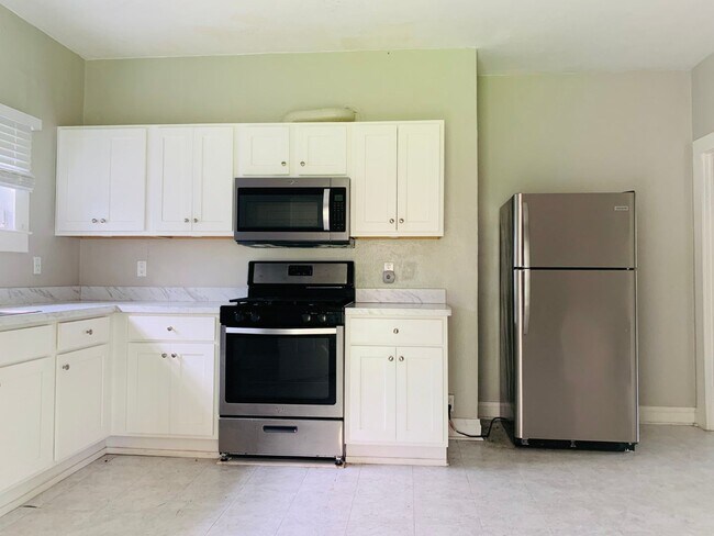 Photo - 109 Royal Ave Unidad 109L