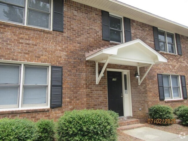 Building Photo - 172 Gertrude Dr Rental