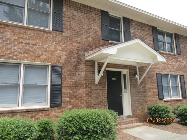 Photo - 172 Gertrude Dr Apartment