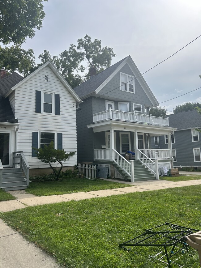 Photo - 1207 Vilas Ave House