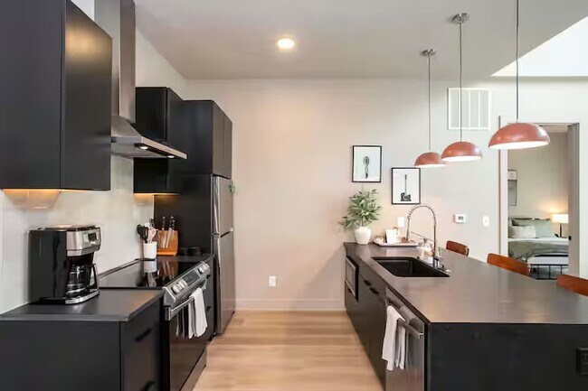 Photo - 1090 Haysboro Ave Unit 207