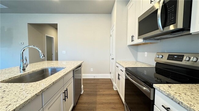 Photo - 13040 Deerfield Pkwy