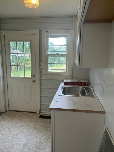 332 Morningside Dr