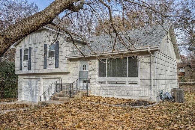 Building Photo - 9404 E 80 Terrace