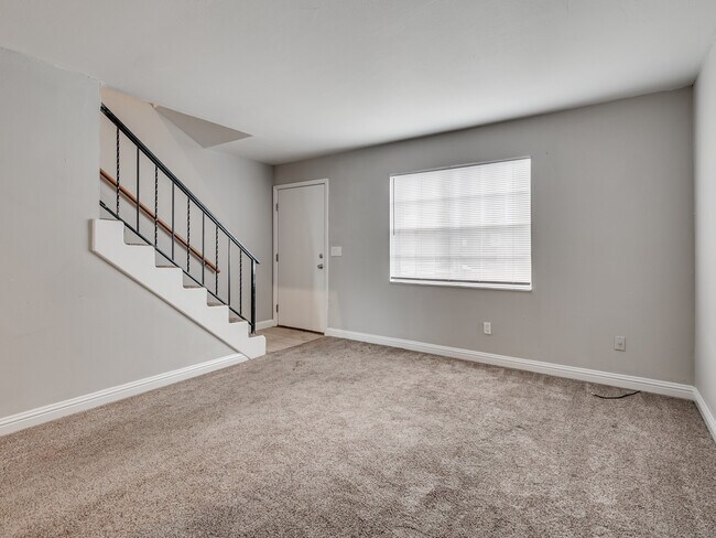 The Muntage - Living Room